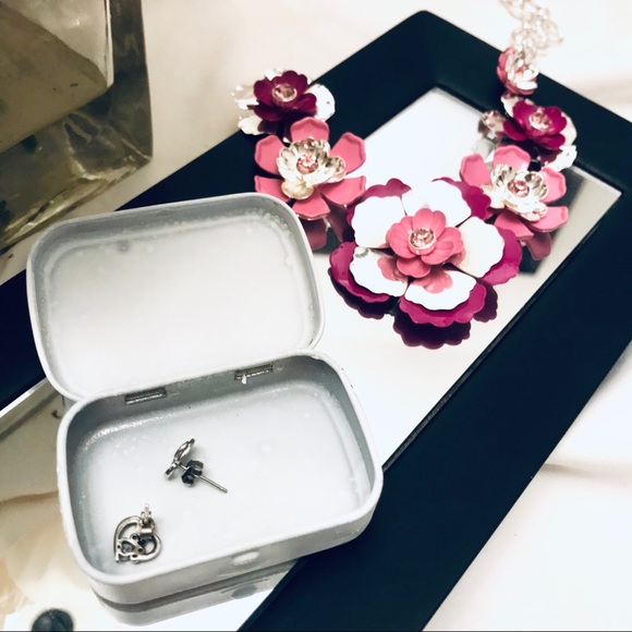 Party Favor/Bridesmaids’ Gift/Jewelry Holder - Picture 4 of 8